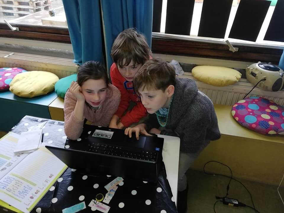 onsemi helps fund new STEAM program for BroeBELschool
                   STEM Academy in Belgium